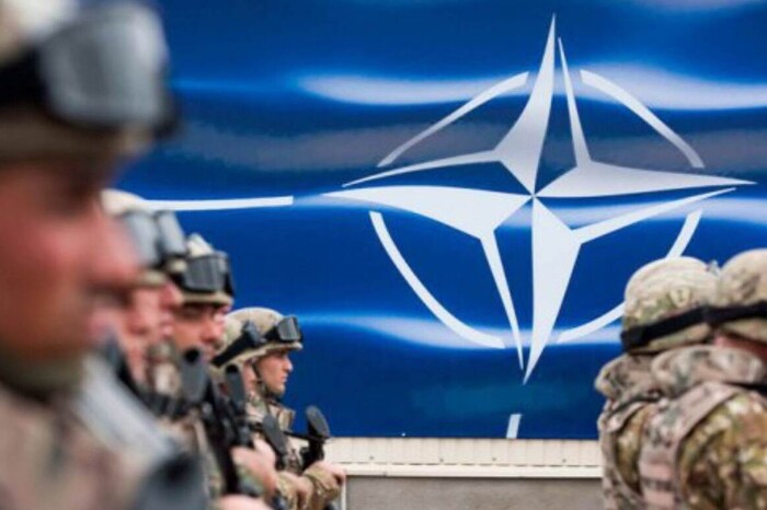 НАТО має благати Україну приєднатися до блоку – Пристайко