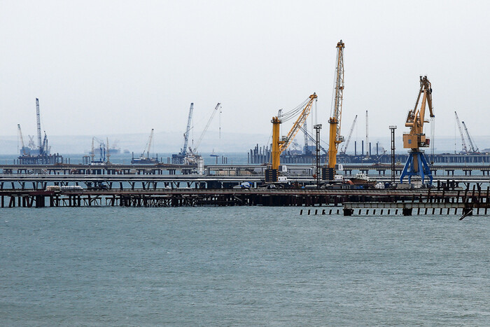 Казахстан запретил перевозку нефтепродуктов через российский порт Тамань