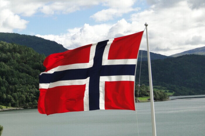 Норвегія взяла на себе головування в Арктичній раді замість Росії