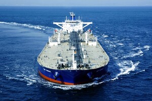 РФ нарощує постачання нафти морем – Bloomberg