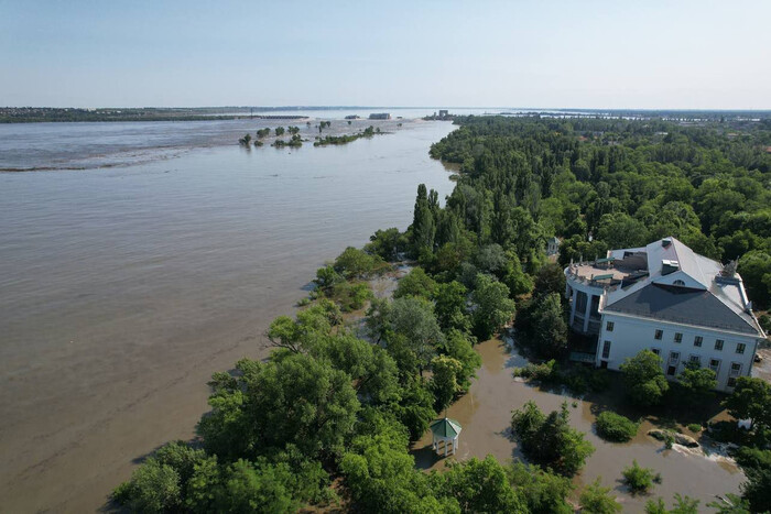 Подрыв Каховской ГЭС. Оккупанты признали, в Крыму будет беда с водой