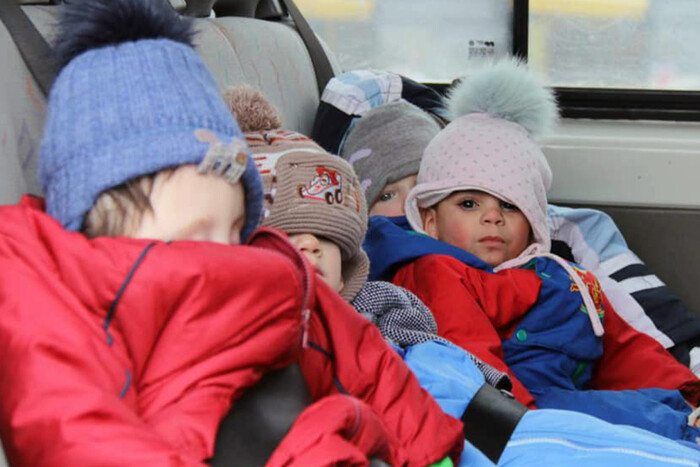Російські загарбники хочуть вивезти 300 дітей із Запорізької області до Чувашії – Федоров