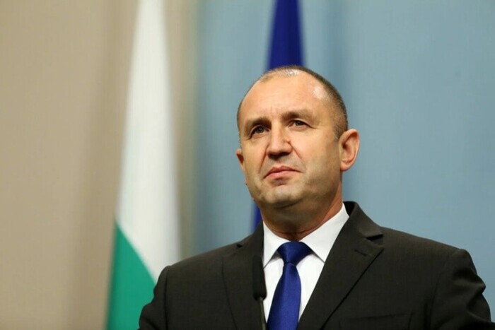 Президент Болгарии обвинил Украину в войне, за которую «платит вся Европа»