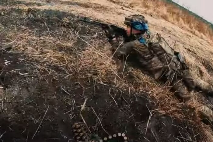 Воїни «Азов» показали бій на південному напрямку (відео)