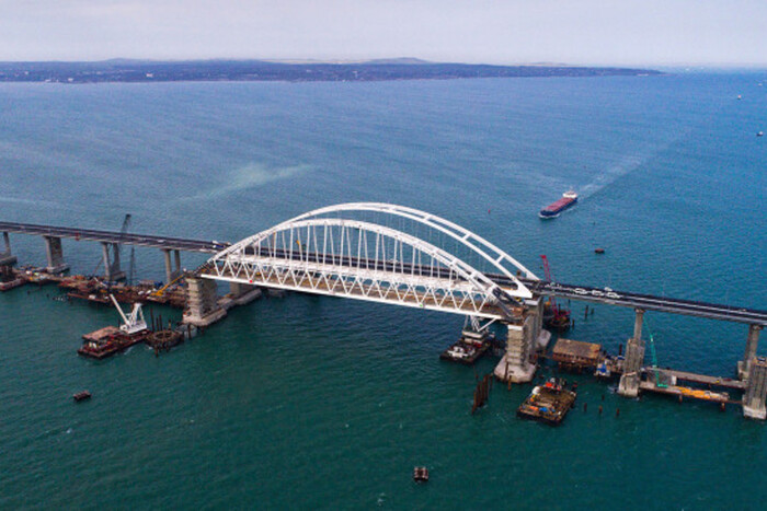 Россия закрыла Керченский пролив за день до подрыва Крымского моста – Reuters