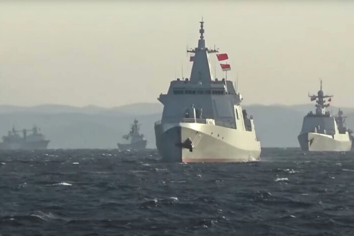 Військові США відреагували на судна Китаю та Росії поблизу Аляски