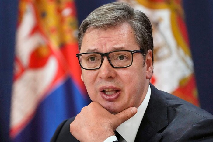Президент Сербії погрожує Україні через Косово