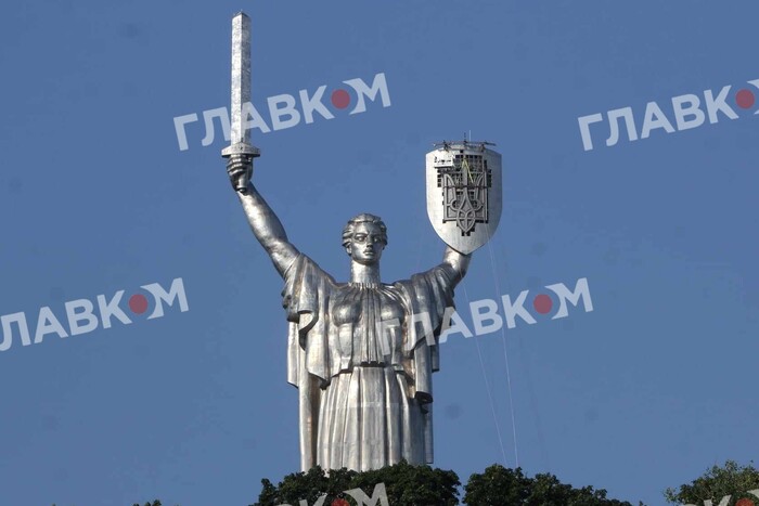 Макет тризуба для «Батьківщини-матері» розробив Ющенко: стали відомі деталі