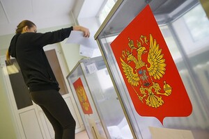 РФ завозить на окуповані території гастролерів для імітації «виборів»