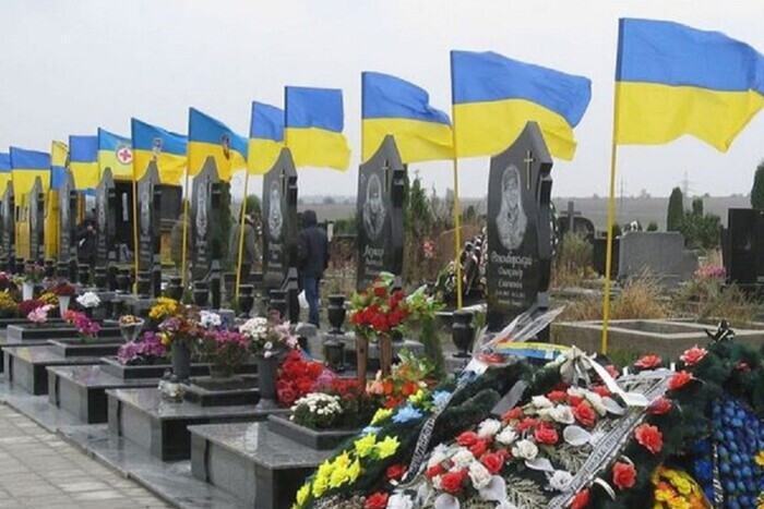 Кабмин передумал создавать Национальное военное кладбище в Быковне