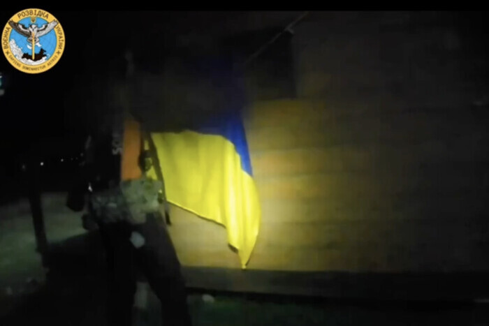 В Крыму развевался украинский флаг: эксклюзивные кадры спецоперации ГУР (видео)