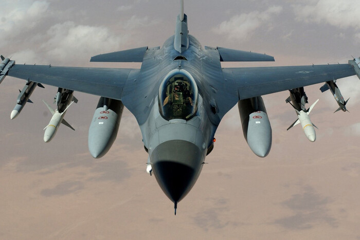 Україна незабаром отримає F-16 – генерал Міллі