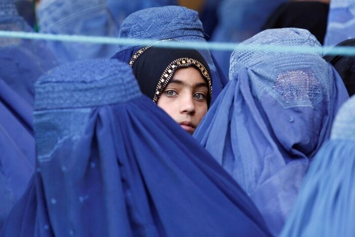 Таліби ввели нову заборону для жінок через «неправильне носіння хіджабу»
