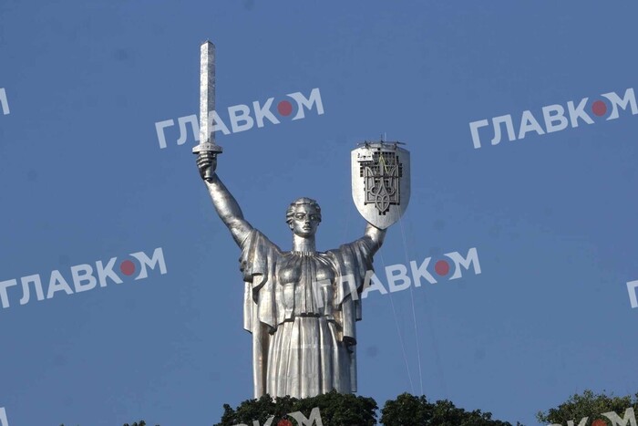 Нардеп В’ятрович висловився за знищення монумента «Батьківщини-Матері»