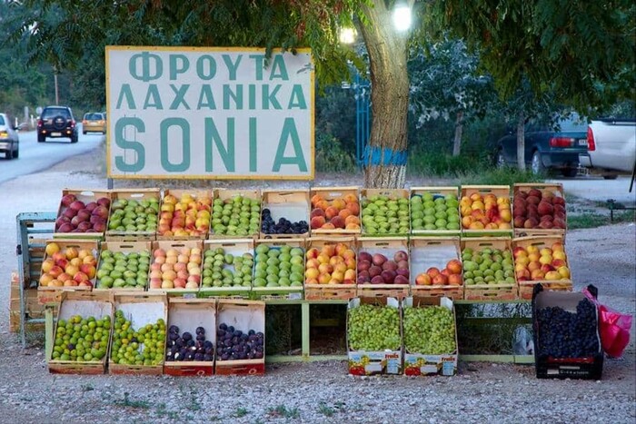 У Греції шалено злетіли ціни на фрукти та овочі через одну причину