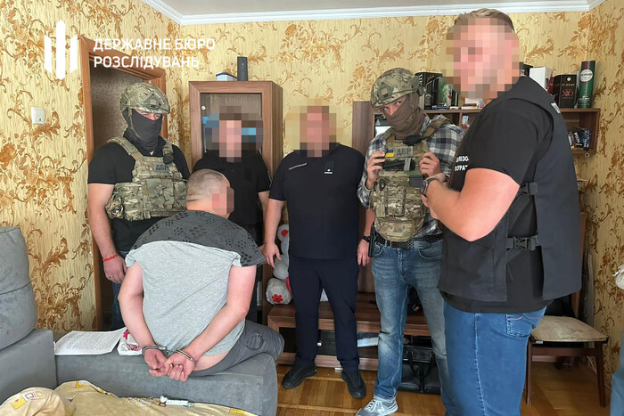 На Вінниччині затримано посадовців ТЦК, які допомагали ухилянтам втекти за кордон