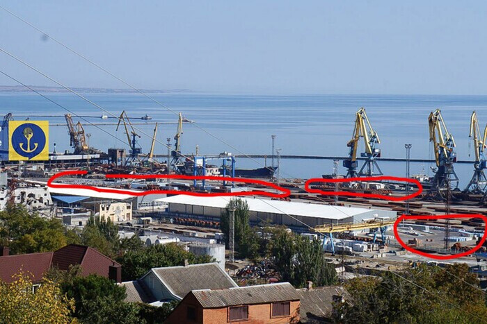 Оккупанты впервые за время оккупации начали свозить судна в Мариуполь