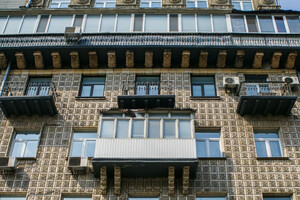 КМДА посилить відповідальність за балкони на історичних будинках