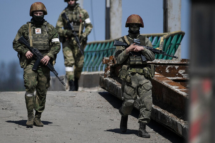 Разведка сообщила, чем занимаются пленные россияне, которые перешли на сторону Украины