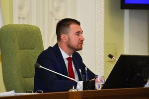 ДБР перевіряє виконувача обов'язків мера Чернігова на законність виїзду за кордон