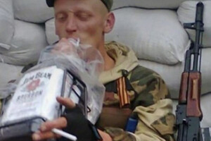Британская разведка объяснила, почему в армии РФ процветает пьянство и наркомания