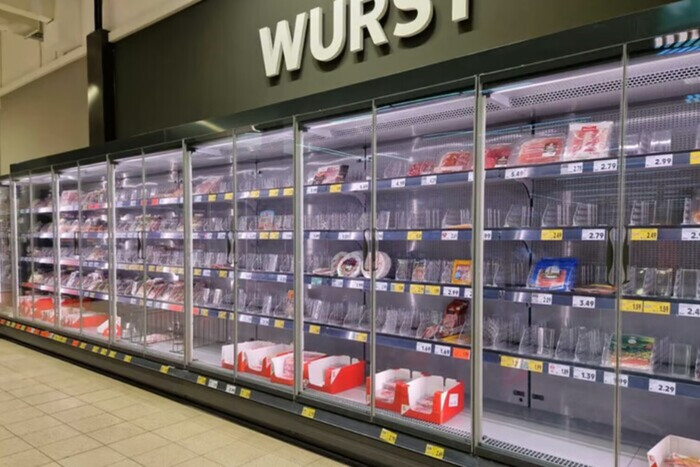 В немецких супермаркетах дефицит продуктов и вот почему