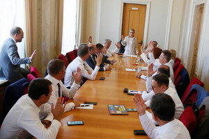 Соратник Тимошенко рассказал, будет ли «Батькивщина» блокировать продажу земли крупным холдингам