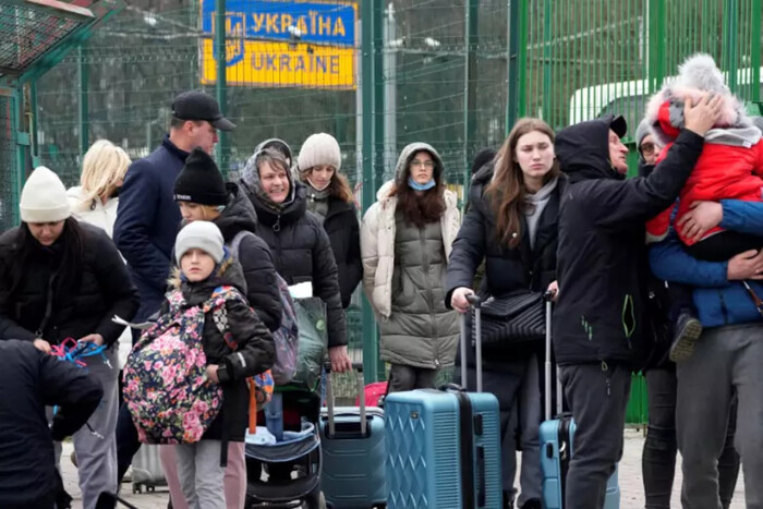 Растет поток украинских беженцев в одну из европейских стран