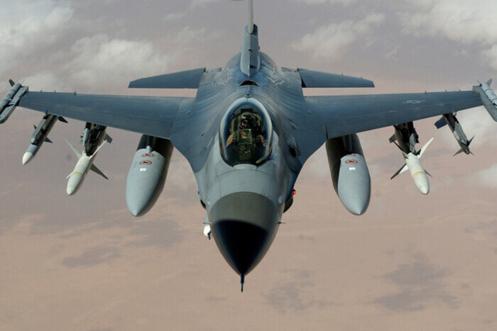 Нидерланды готовят к отправке ВСУ первые 18 истребителей F-16