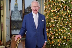 Екологія, подяки та ялинка з апельсинами: ЗМІ розповіли, якою буде різдвяна промова короля Великої Британії