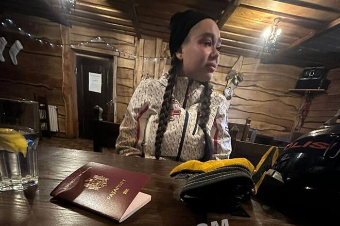 СБУ взялася за російську блогерку, яка приїхала відпочивати в Карпати (фото, відео)