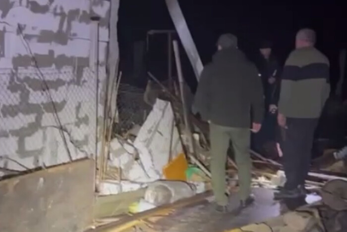 Атака на Одесу в новорічну ніч: з’явилося відео з місця руйнувань