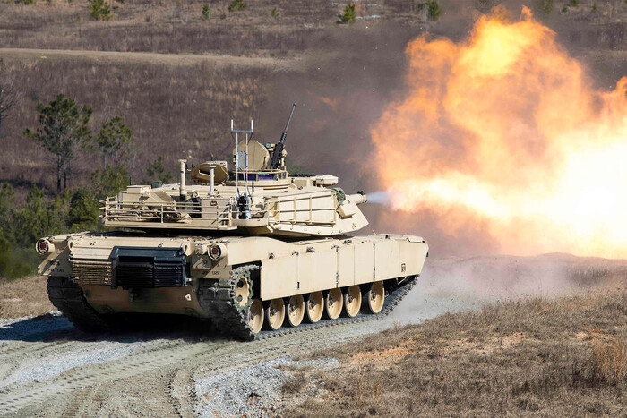 Китай розробляє снаряд для знищення танків Abrams