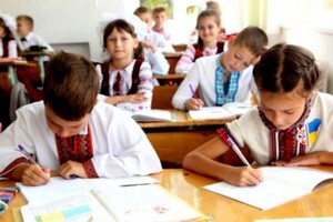 Скільки українських школярів навчається за кордоном: дані від освітнього омбудсмена