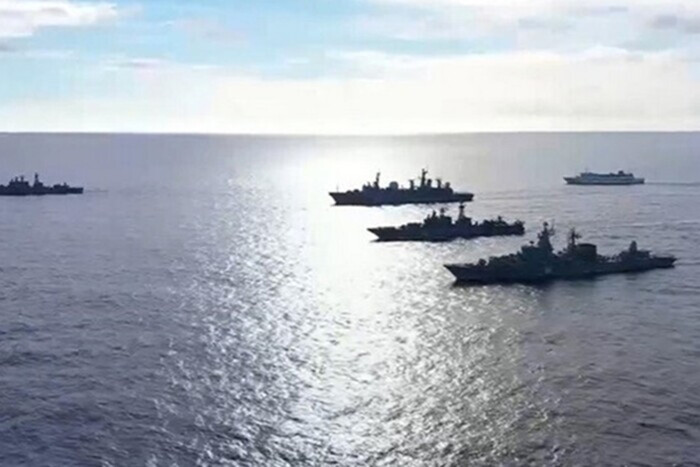 Оккупанты вывели в море боевые корабли: есть ли опасность для Украины