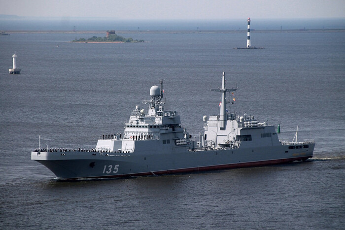 Россия перебросила в Севастополь новейший десантный корабль