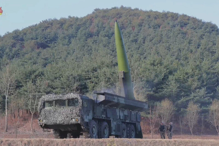 Стало известно, зачем КНДР передает баллистические ракеты России