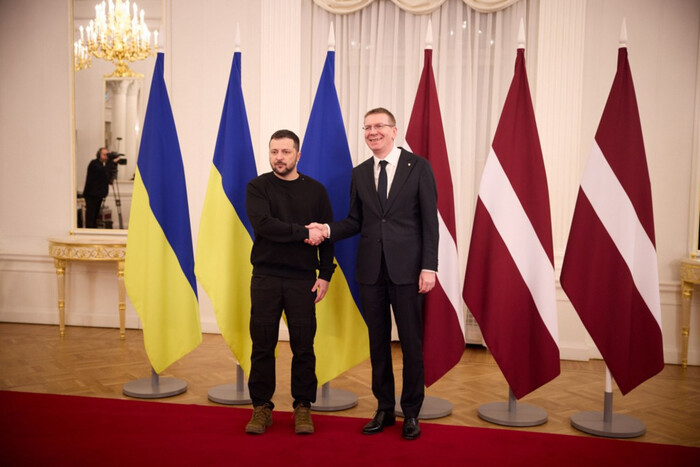 Латвия объявила о новом пакете помощи Украине