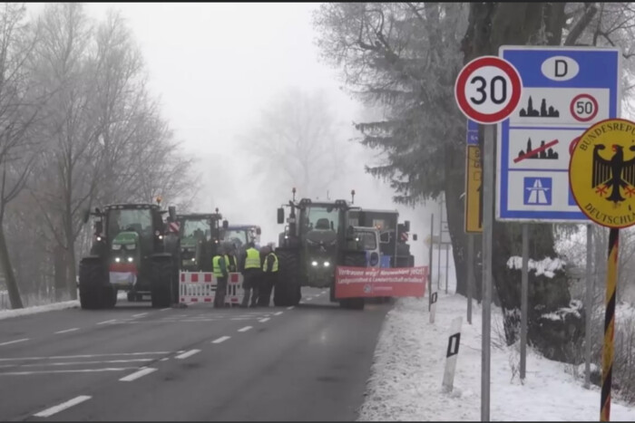 Німецькі фермери почали блокаду пунктів пропуску на кордоні з Польщею