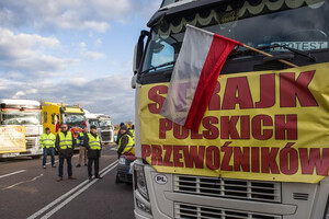 Правительство Польши договорилось с перевозчиками об остановке протеста на границе