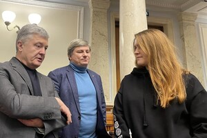 Стефанчук знову відмовився ставити на голосування постанову щодо Безуглої