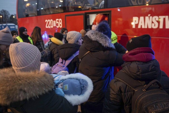 Польща ухвалила важливе рішення щодо підтримки українських біженців