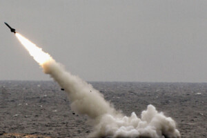Росія заявила про «перехоплення українських ракет» над Севастополем
