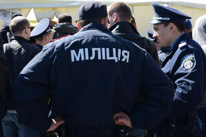 Засуджений за хабар колишній міліціянт стягує з України моральну компенсацію