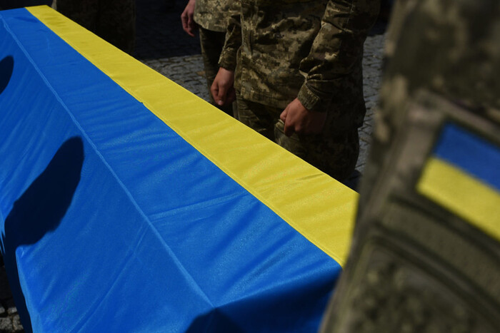 Арахамія запропонував президенту розсекретити втрати України на війні