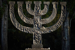 День памяти жертв Холокоста. Зеленский обратился к миру с посланием