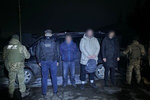 Прикордонники затримали таксі, яке везло чоловіків до Румунії в обхід пунктів пропуску