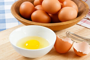 Сколько яиц можно съесть в неделю, чтобы не навредить здоровью? Врач ответил