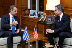 США предлагают Греции помощь на $200 млн в обмен на оружие для Украины