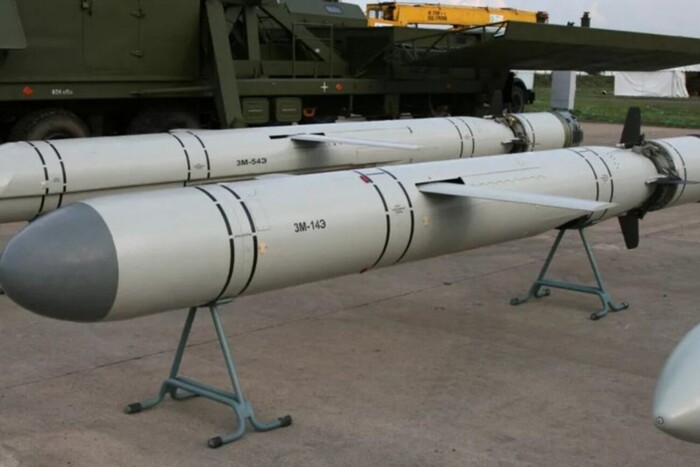 Скільки високоточних далекобійних ракет ще має Росія: дані Повітряних сил